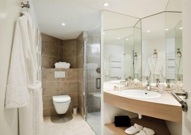 Bed and Breakfast Les Arbres Rouges Sucé Zimmer foto